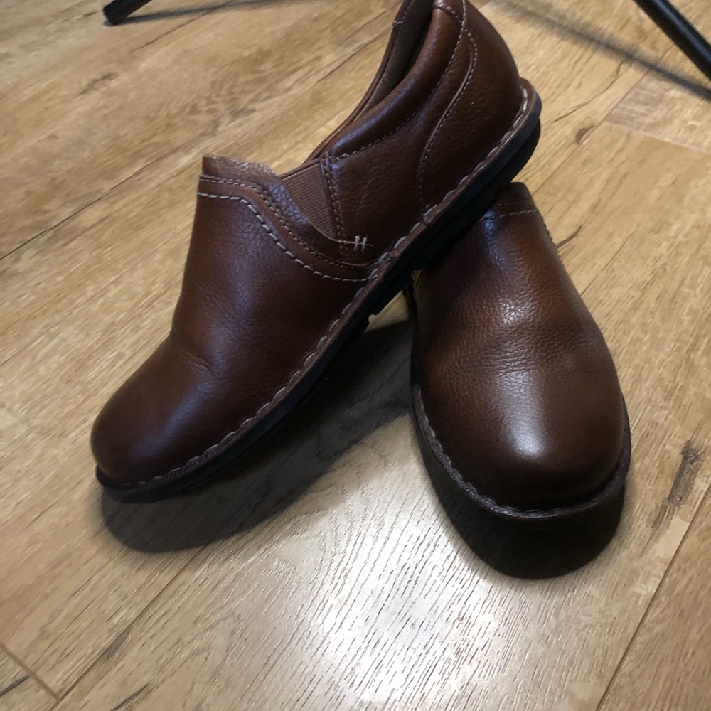 Clarks Women's Collection Shoes Women's, brown leather, used great condition